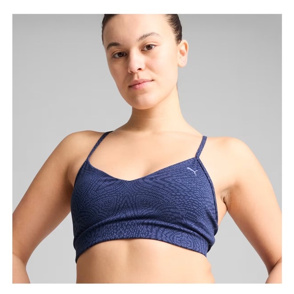Puma Other - NWT Puma Women’s MOVE CLOUDSPUN Medium Support Purple Blue Sports Bra